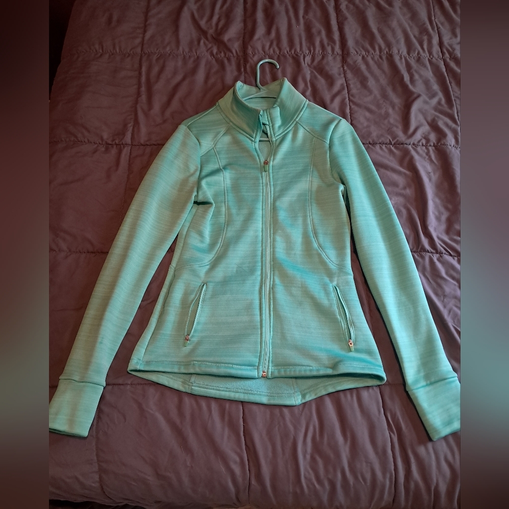 Athletic wear sweater
